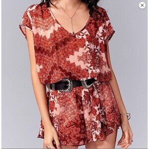 Show Me Your Mumu Romper Shorts Womens XS Red Floral Sleeveless Artsy Boho Chic